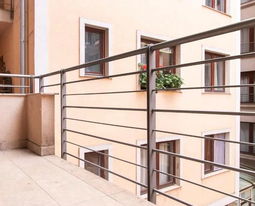 Budapest Opera Apartment 0*,